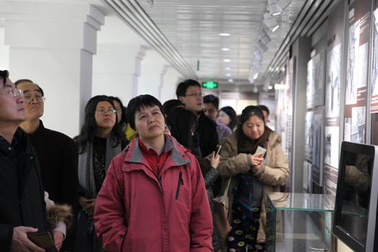 3a5522c8056f4034d9d75ff04b2cda8e.jpg image002.jpg